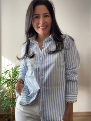 CAMISA RAYA FLOR AZUL